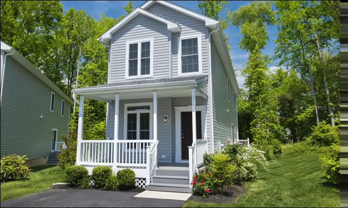 Ascot Landing Exterior