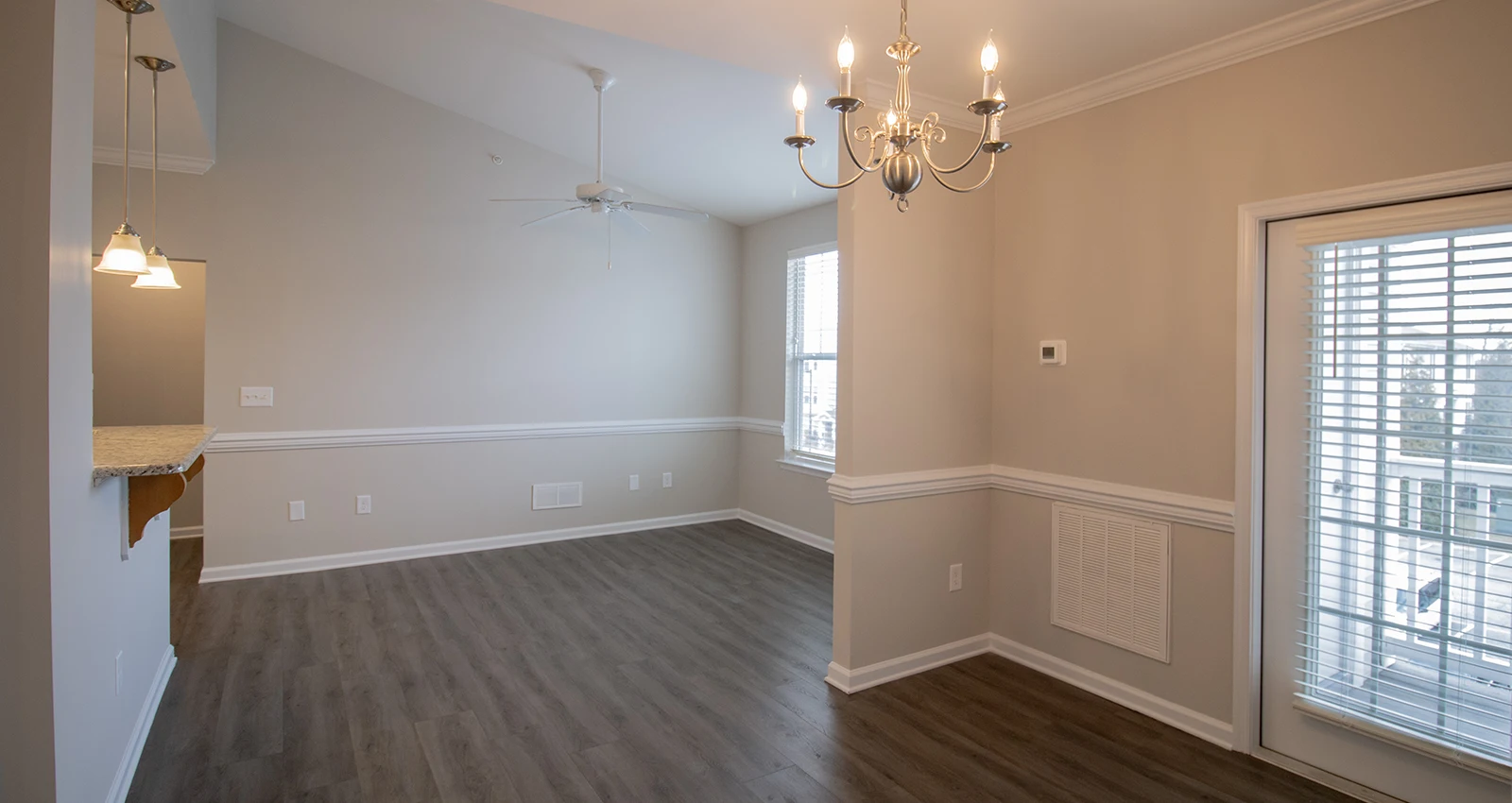 Living Room / Dining Room