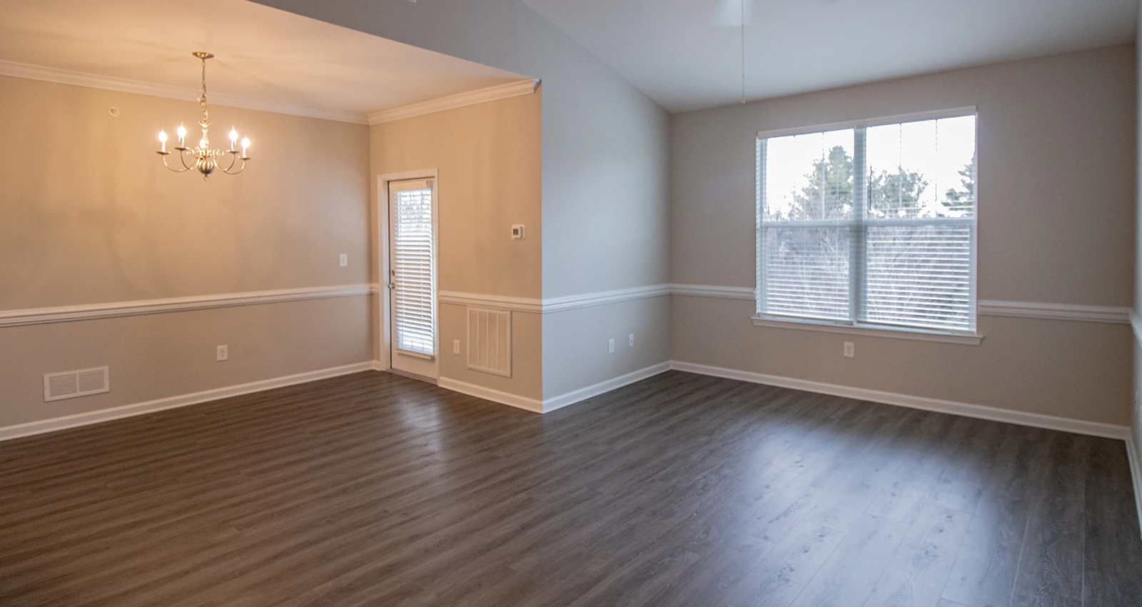 Living Room / Dining Room