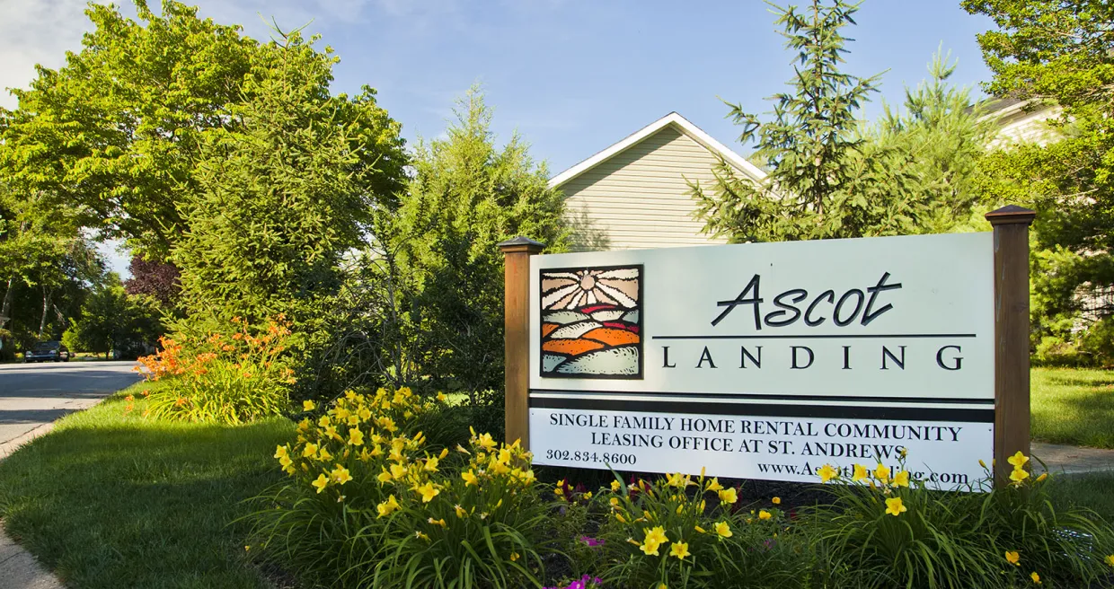 Single family homes in Newark, Delaware surrounded by nature
