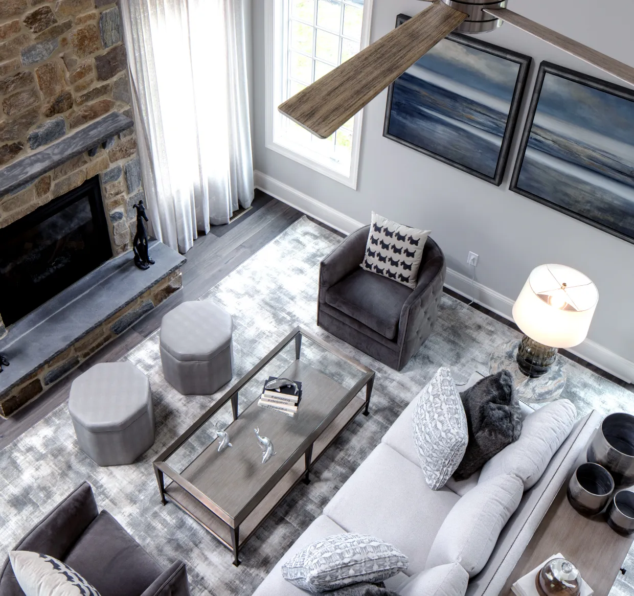 High ceilings add a sense of luxury and refinement to the homes at Columbia Place High ceilings add a sense of luxury and refinement to the homes at Columbia Place