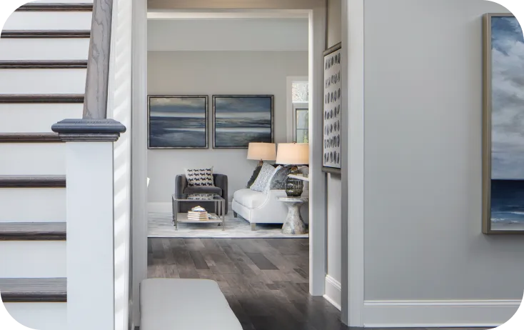Wide halls<br />
and doorways